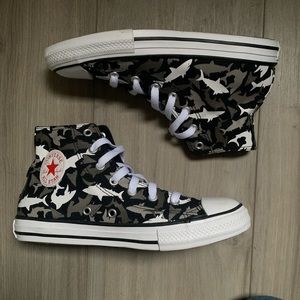 Converse Chuck Taylor Sharks Hi Tops